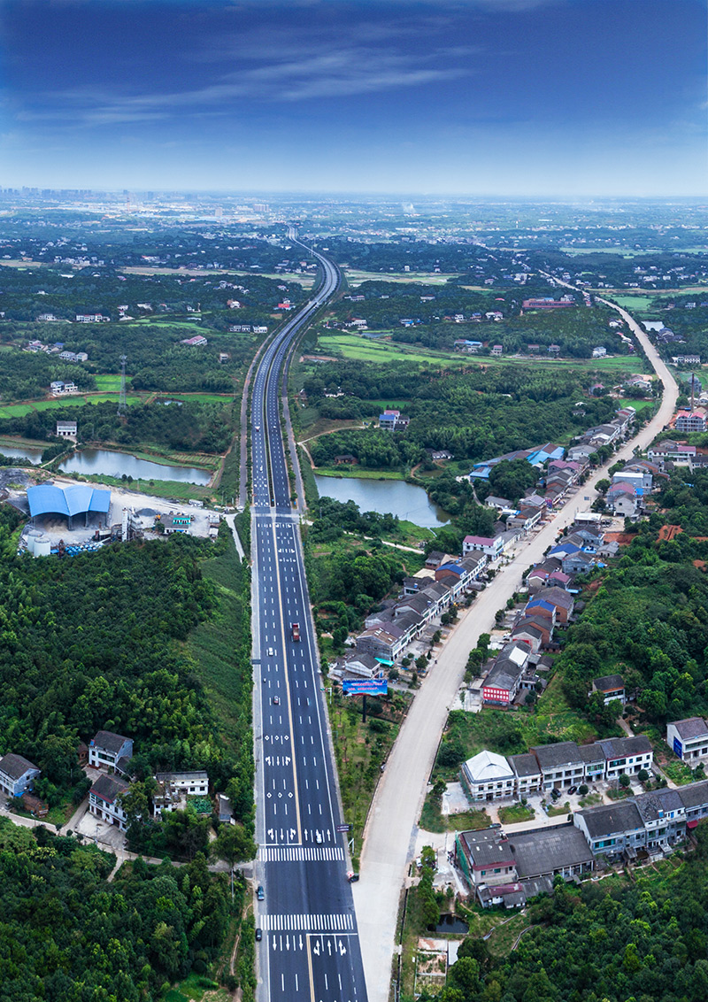 17、芙蓉大道湘陰段道路工程（1）.jpg