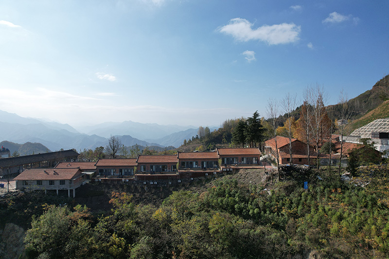 15、湖北鄖陽云蓋寺綠松石國家礦山公園-(2).jpg