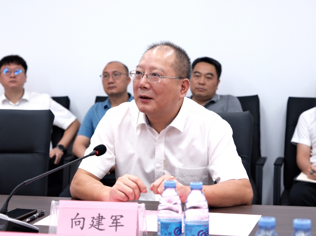 2公司向建軍董事長(zhǎng)致詞.JPG