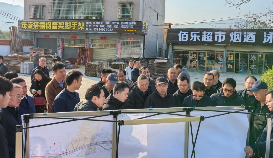 現(xiàn)場圖片.jpg